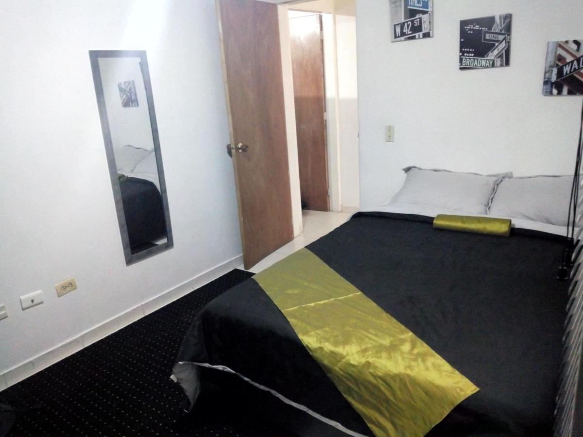 E2 Comodo Y Amplio Apartamento En Laureles Estadio 120 Mts2 Μεντεγίν Εξωτερικό φωτογραφία