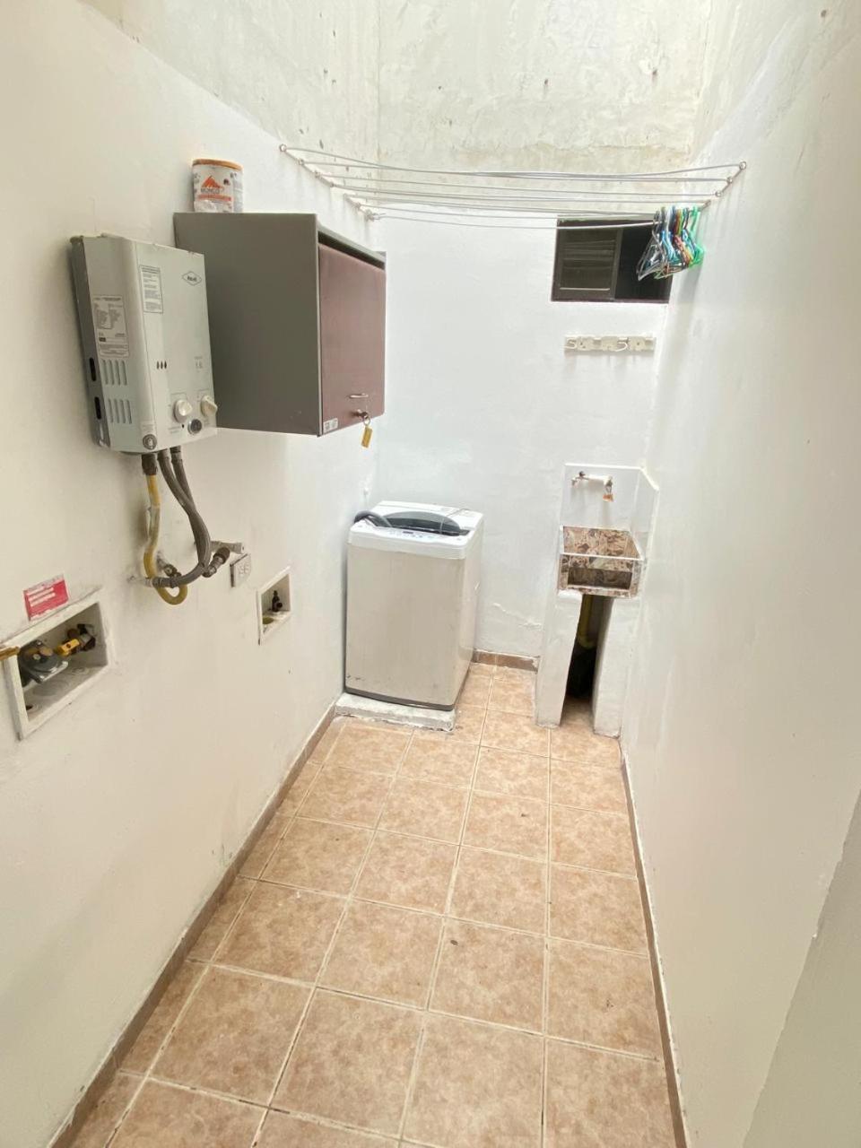 E2 Comodo Y Amplio Apartamento En Laureles Estadio 120 Mts2 Μεντεγίν Εξωτερικό φωτογραφία